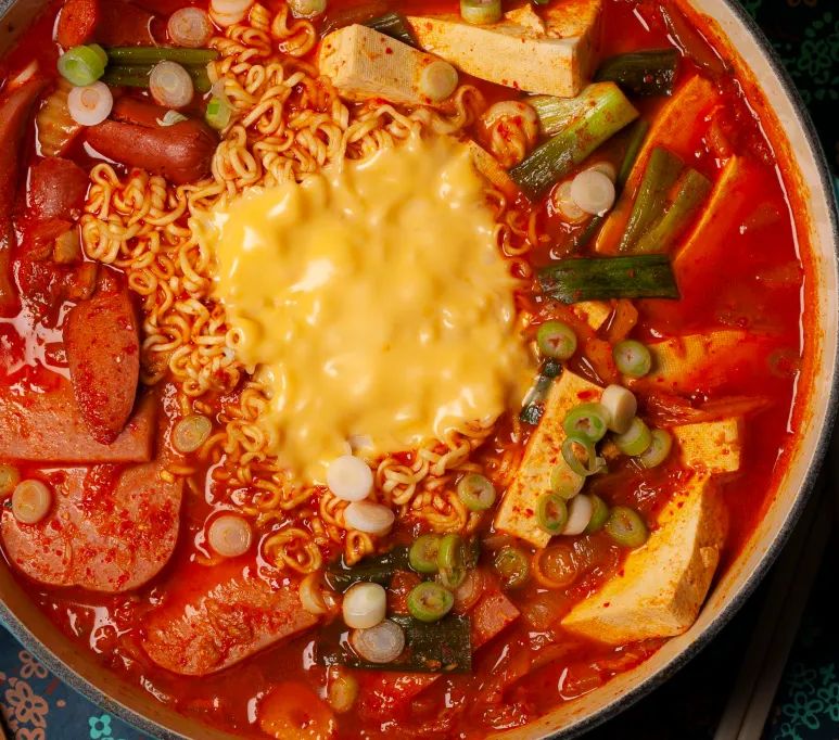 부대 전골 Budae Jeongol